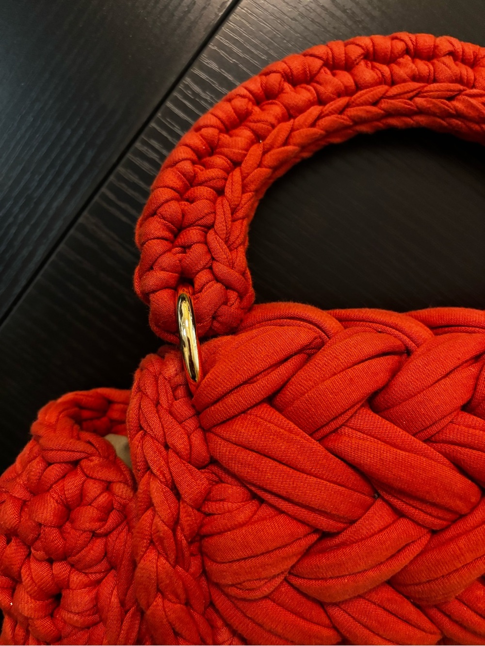 Alexa Red Crochet Crossbody Bag Chunky Knit T-Shirt Yarn Purse Tassel - Picture 4 of 12